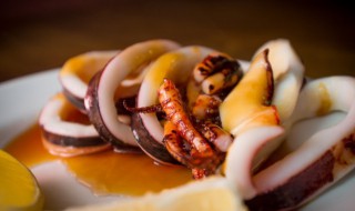 鱿鱼饼的做法（鱿鱼饼的做法大全）