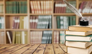 海底月捞不起心上人不可及什么意思（海底月捞不起,心上人不可及,向来心是看客心什么意思）