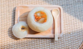 川贝母蒸梨做法 川贝母蒸梨做法视频