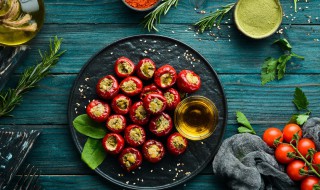 如何腌制香油辣椒（如何腌制香油辣椒视频）