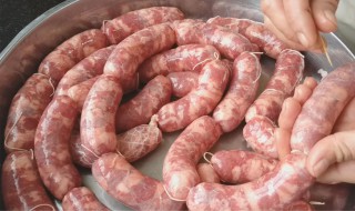 香肠怎么弄才好吃（香肠怎么弄才好吃呢）