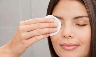 简妆化妆步骤（简单的化妆步骤初学者）