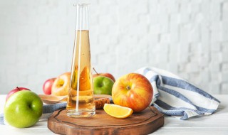 自制苹果酱的做法（自制苹果酱的做法大全）