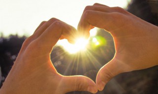 太阳的拼音怎么写（温暖的太阳的拼音怎么写）