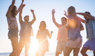 关于朋友的名言警句（关于朋友的名言警句及作者）