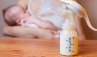 母乳放冰箱后怎么加热 母乳放冰箱后怎么加热饮用吗