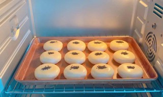 椰香奶黄酥怎么弄（椰蓉奶黄馅的做法窍门）