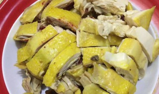 阉鸡的营养价值（阉鸡的营养价值及功效及禁忌）