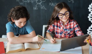 陷入沉思是什么意思（陷入沉思是什么意思）