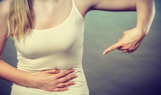 来例假肚子疼怎么缓解（女朋友来例假肚子疼怎么缓解）