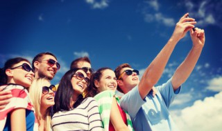 关于友情的名句（jojo中关于友情的名句）