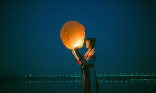 祝福女子新年的四字词语 祝福女子新年的四字词语大全