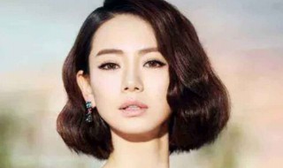 45岁女人圆脸适合什么发型 45岁女人圆脸适合什么发型短发