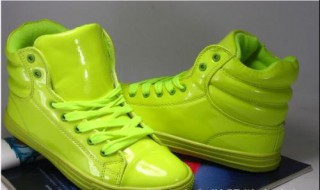 绿色的鞋子的搭配禁忌 绿色的鞋子的搭配禁忌是什么