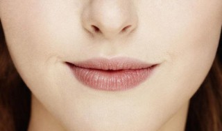 如何使嘴唇变好看 如何嘴唇变好看的