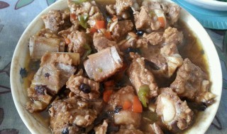 清蒸排骨怎么做好吃（清蒸排骨怎么做才好吃）