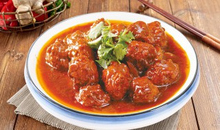 手工肉丸的家常做法（纯手工肉丸子做法）