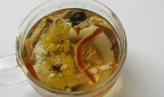 茯苓菊花茶的功效与作用（茯苓菊花茶的功效与作用和副作用）