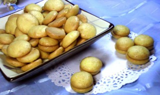 蛋黄小西饼的做法 鸡蛋西饼的做法配方