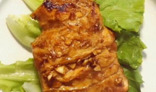 黑椒蜜汁鸡脯怎么做（黑椒鸡脯肉怎么做）