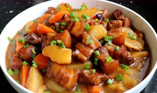 干萝卜五花肉煲怎么做（干萝卜五花肉煲怎么做才好吃）
