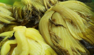 酸菜炖马铃薯条怎么做（马铃薯酸菜的做法大全）