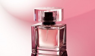 香奈儿香水怎么辨别真假 香奈儿香水正品查询扫一扫