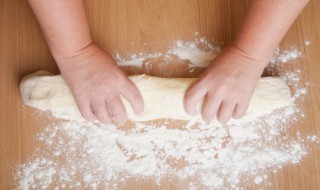 安琪酵母发面的方法(安琪酵母发面蒸包子的方法)