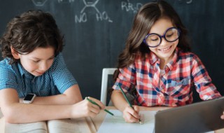 婀罗多姿的意思 婀娜多姿的婀是什么意思