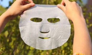 敷完面膜用什么温度的水洗脸 敷完面膜用什么温度的水洗脸比较好