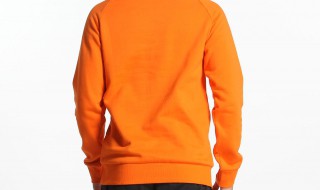 橙色卫衣配什么外套（橙色卫衣配什么外套女）