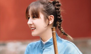 最流行的麻花辫马尾辫（最流行的麻花辫马尾辫视频）