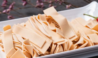 凉拌豆皮是怎么做的（凉拌豆皮的做法 最正宗的做法）