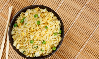 乌鱼子炒饭教程 乌鱼子炒饭怎么做