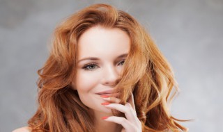 老年人吹卷发教程（老年人卷发方法与视频）