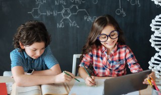 圻怎么读音是什么意思（圻怎么读音是什么意思）