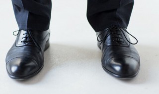 crown是什么牌子（crown是什么牌子的化妆品）