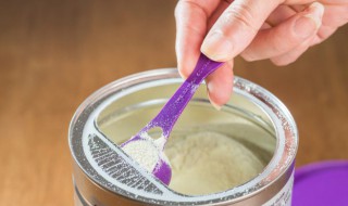 驼奶粉有什么功效与作用 驼奶粉有什么功效与作用及禁忌