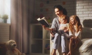 牡丹虽好终须绿叶扶持的意思（牡丹虽好全凭绿叶扶持的意思）