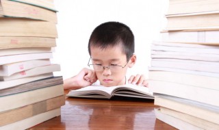 德薄能鲜的意思（德薄能鲜的意思和造句）