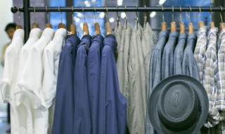 米色马甲怎么搭配 米色马甲怎么搭配图片