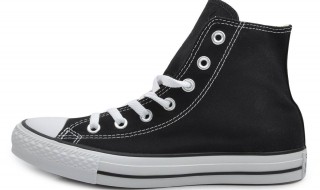 高帮鞋怎么快速穿进去 高帮鞋怎么快速穿进去的