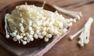 金针菇瘦肉羹怎么做 金针菇瘦肉汤怎样煮教程