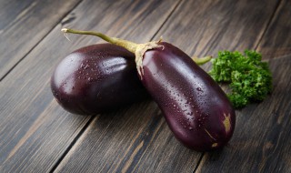 产妇吃的肉末茄子怎么做（产妇吃的肉末茄子怎么做才好吃）