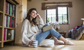 牛仔裤穿法小技巧（牛仔裤穿法小技巧图片）