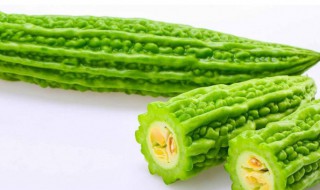 红枣和苦瓜片泡水喝有什么好处(苦瓜和红枣泡水的功效)