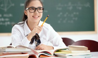 翠怎么组词（翼怎么组词）