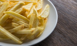 没吃完的薯条怎么加热 薯条剩了怎么加热