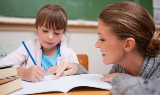 斗水活鳞的意思(斗水活鳞的意思解释)