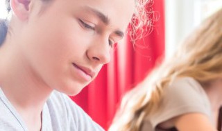 马革裹尸典故的由来（马革裹尸的典故出于哪里）